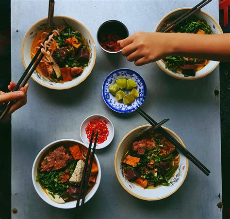 Vietnam Food: Ultimate guide to street food, coffee & more