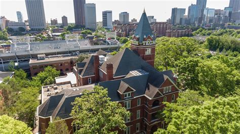 2020 Awards: Georgia Tech Honors College of Sciences Faculty and Staff ...