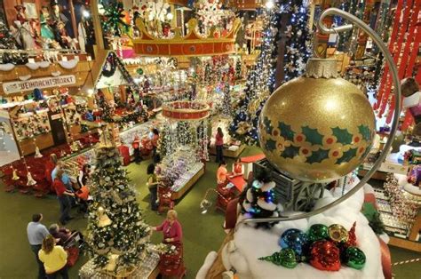 What To See in Frankenmuth During Christmas? - Comfort Tour