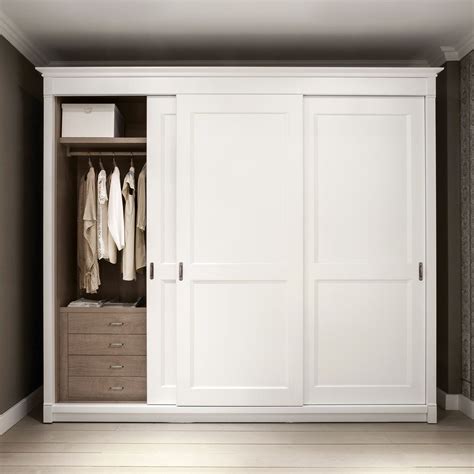 China White Modern Lacquer Door Melamine Body Sliding Wardrobe ...