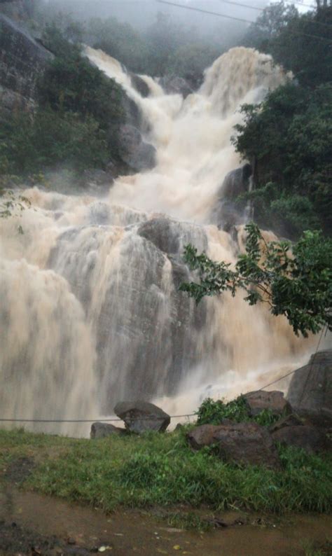 Andawala waterfall - One of the waterfalls in Mandaramnuwara ...