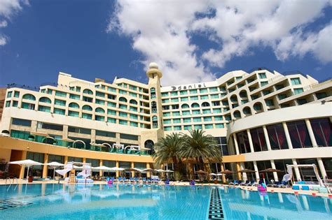 Best Hotels at the Dead Sea