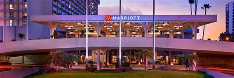 Los Angeles Airport Marriott Business Meetings: Contact Us