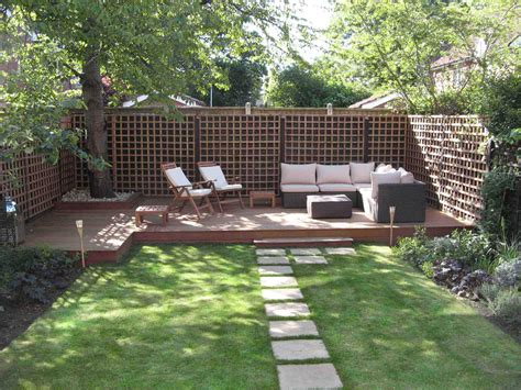 Backyard patio deck ideas - large and beautiful photos. Photo to select ...