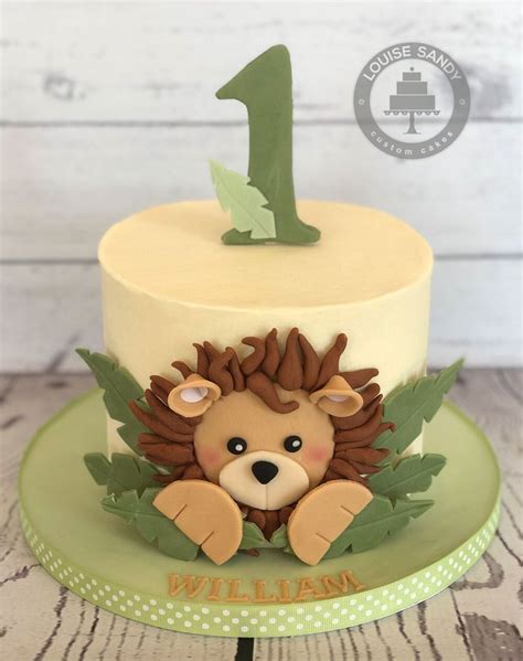 Jungle/Safari Smash Cake with Lion | Baby birthday cakes, Animal ...