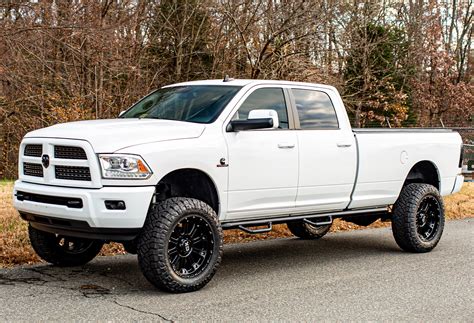 White Dodge RAM 2500 — Dreamworks Motorsports