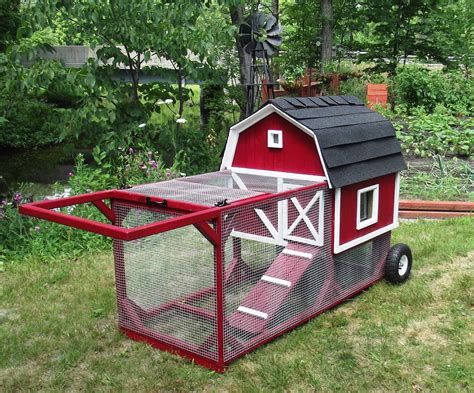 The Little Red Barn Chicken Tractor By Bkeee | Chicken coop pallets ...