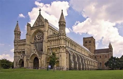 Saint Albans Cathedral | cathedral, Saint Albans, England, United ...