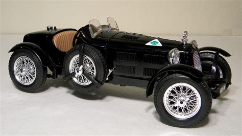 1931 Alfa Romeo 2300 Monza (Bburago) 1/18th scale diecast model ...