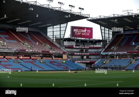 Turf moor stadium hi-res stock photography and images - Alamy