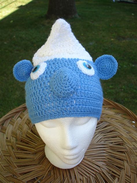 ToppyToppyKnits: Smurf Inspired Crochet Hat