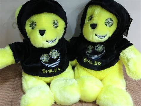 The Smiler at Alton Towers; Tips To Beat the Queues for The Smiler ...