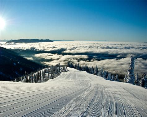 Above the clouds at Whitefish Mountain Ski Resort with the "snow ghosts ...