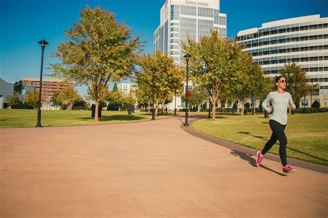 Downtown Waterfront - Elizabeth River Trail