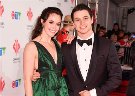 Tessa Virtue, Scott Moir are 'reunited' at Special Olympics gala