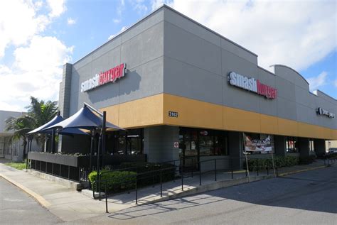 Smashburger opens first Orlando location across from Fashion Square ...