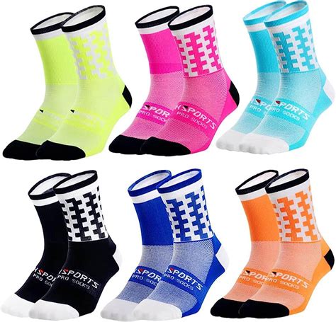 Best Funky cycling socks:Top 9 comfortable cycling socks - Daily Tips ...