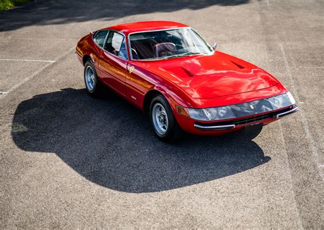 The Ferrari 365 GTB/4 Daytona - The World's Fastest Production Car In 1968