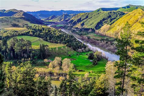 Best National Parks and Hiking in New Zealand