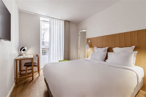 Classic and twin rooms | 9 Hotel République Paris