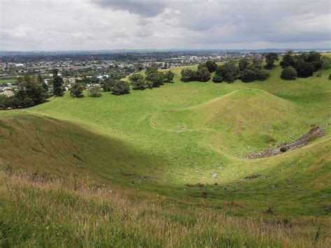 DSCF7877 | a walk up Mangere Mountain... | kkarima | Flickr