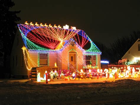 40 Outdoor Christmas Lights Decorating Ideas – All About Christmas