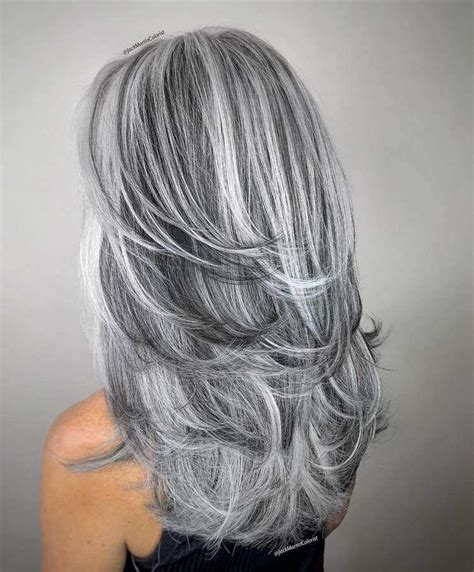 Salt and Pepper Hair Color – Make Your Gray Hair Look Super Trendy