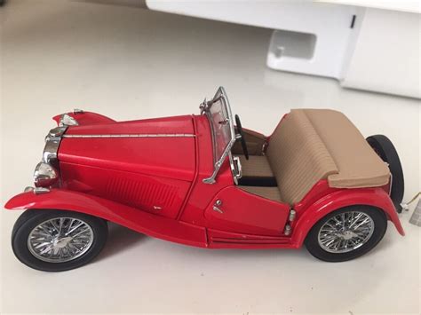 Franklin mint 1:24 Collectable model car 1948 MG TC Roadster classic ...