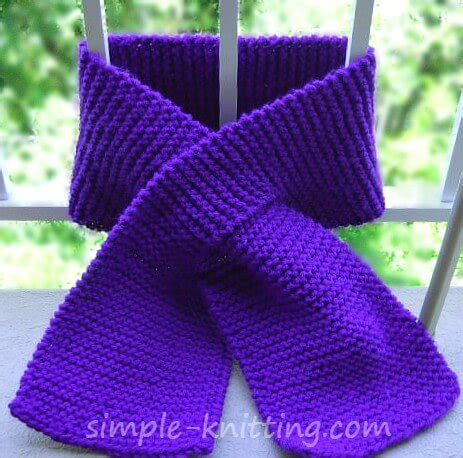 Keyhole Scarf Pattern - How to Knit a Keyhole