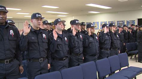 42 new Milwaukee Police Department recruits sworn in; 38 men, four women