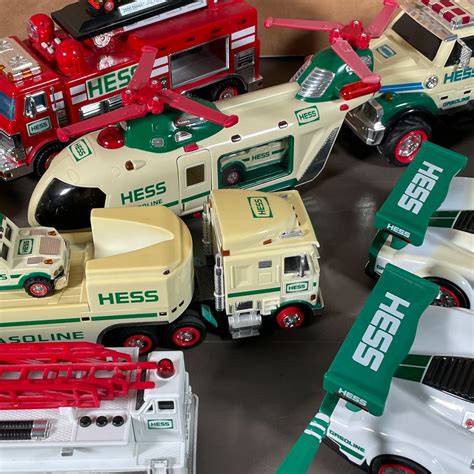 COLLECTION HESS TRUCKS