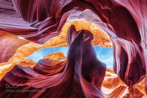 "This picture was taken at Lower Antelope Canyon, Arizona," writes ...