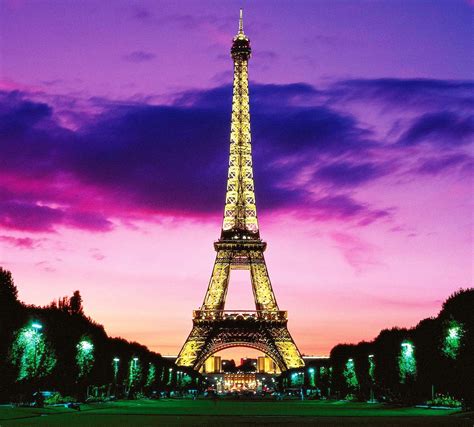 Eiffel Tower At Night Wallpaper - WallpaperSafari