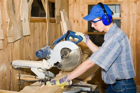 Best Woodworking Personal Protective Equipment to Use - Woodwork Nation