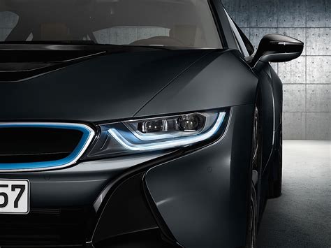 BMW i8 Is the World's First Car to Have Laser Headlights - autoevolution