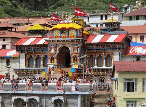 Badrinath temple - Legend, How to reach, Temple timings