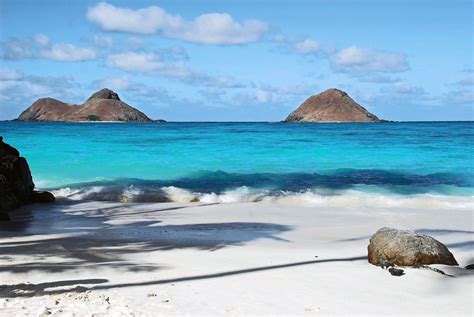 Lanikai Beach, Beautiful Beaches with Crystal Clear Turquoise Water ...