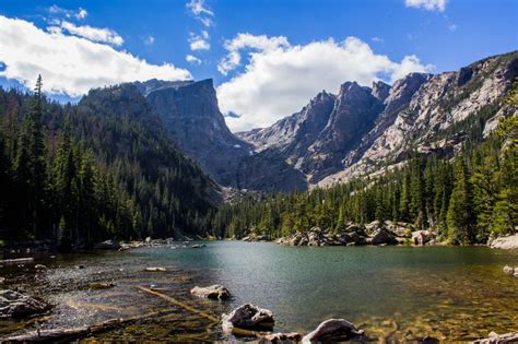 17 Hikes in Estes Park that Feature Stunning Mountain Scenery