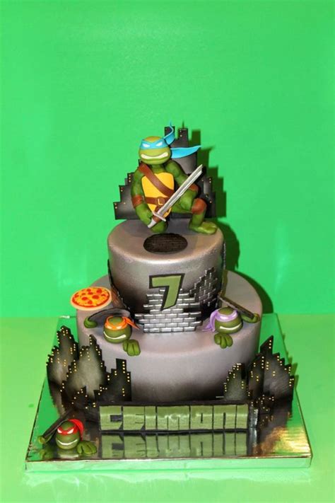 Totally Tubular Teenage Mutant Ninja Turtles Cakes - CakeCentral.com