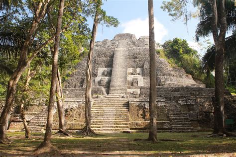 Lamanai - High Temple - SuperBelize