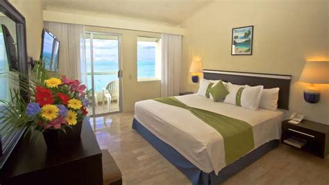 Aquamarina Beach Resort Hotel – Cancun - Aquamarina Beach Cancun All ...