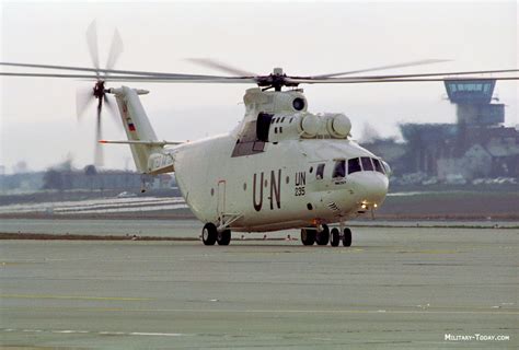 Mil Mi-26 picture #03 - Barrie Aircraft Museum