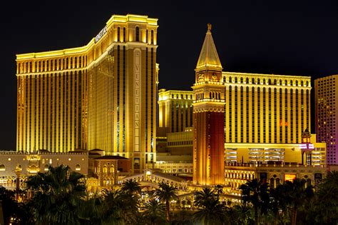 The Venetian celebrates 20 years on the Las Vegas Strip — VIDEO ...