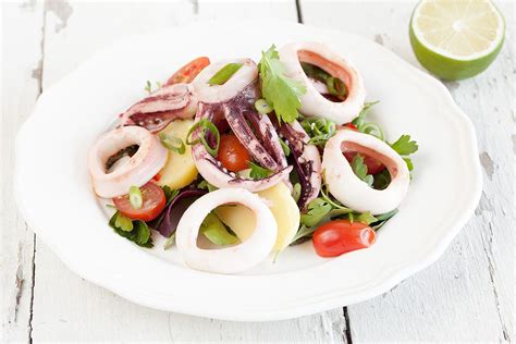 Calamari salad | Ohmydish