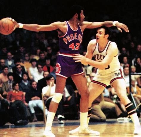 Hall of Fame forward Connie Hawkins passes away at 75 | NBA.com