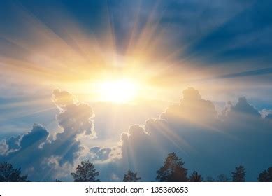 87,610 Sunlight Through Clouds Images, Stock Photos, 3D objects ...