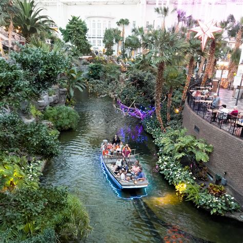 Gaylord Opryland Resort Nashville | Life in The RV