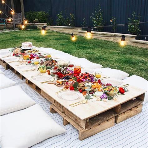 14 Summer Backyard Barbecue Party Ideas and Inspirations - MunaMommy