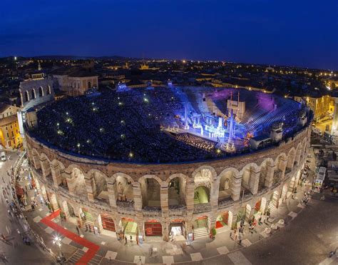 La magia dell'Arena di Verona si accende col Nabucco - IlGiornale.it