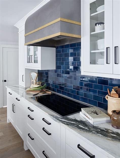 19+ Konsep Terbaru Blue Subway Tile Backsplash